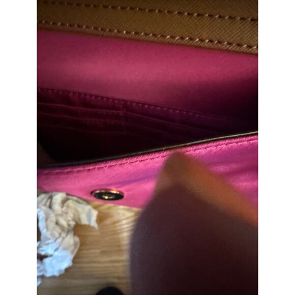 Michael Kors Fuchsia Nylon Tote Crossover - Picture 15 of 16